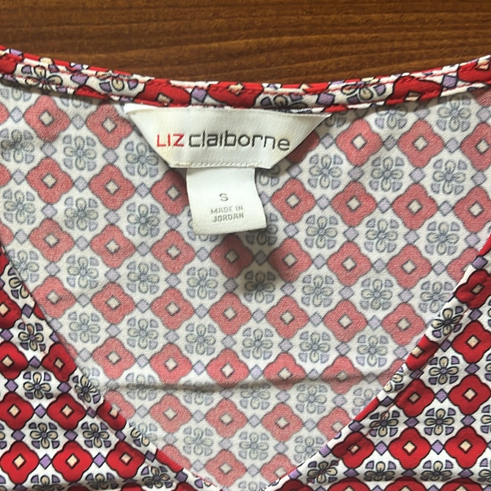 Liz Claiborne Red & White Patterned Blouse with Tie Sleeves Size S - Picture 3 of 8